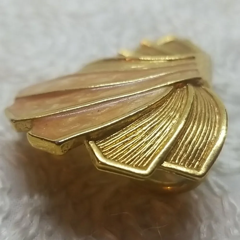 Scarf Holder Swirl Wave Peach Gold Vintage